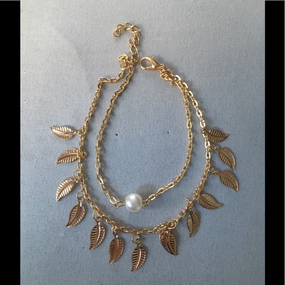 🌻4/$25🌻Layer Leaf Anklet - Picture 2 of 5